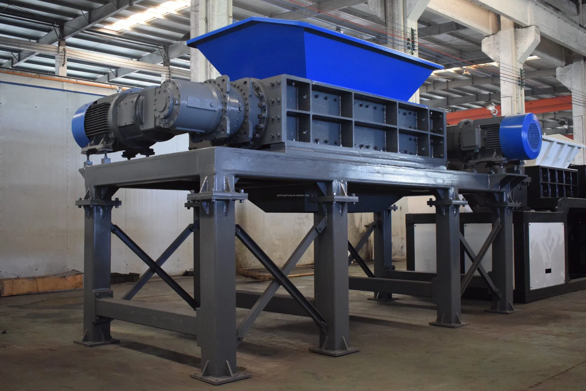 Pet Bottles Dual Shaft Shredder Crusher Paper Wood Plastic Recycling Machinery