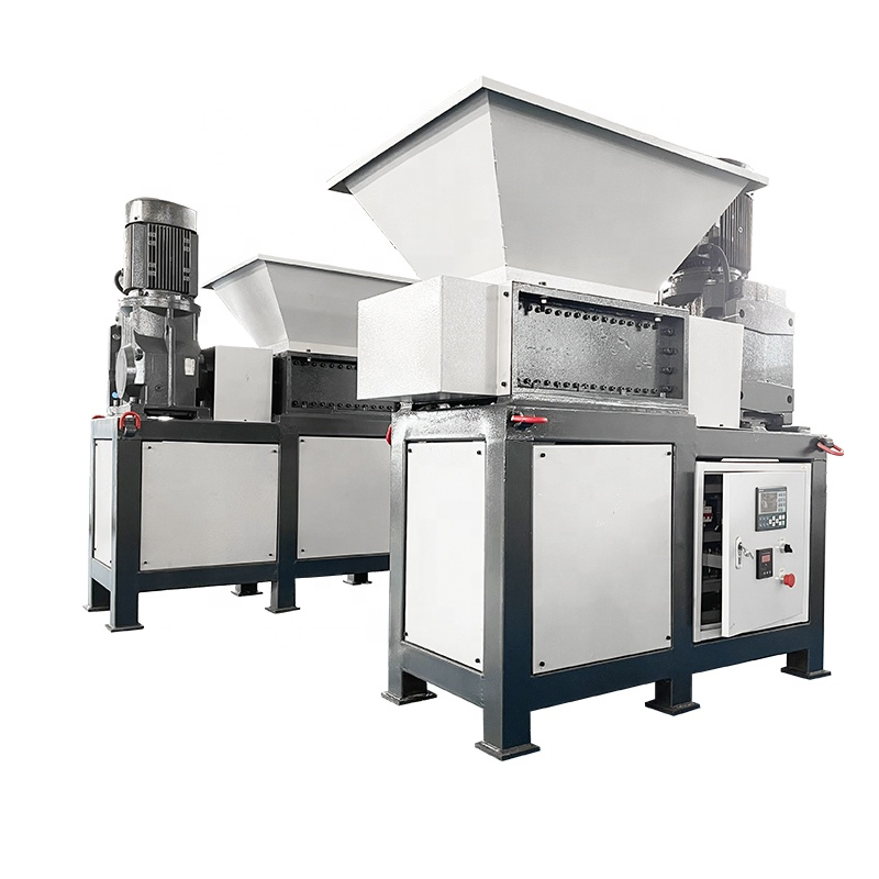 Factory Direct Sales 300 Model Shredder Machine for Shredding Plastic Container