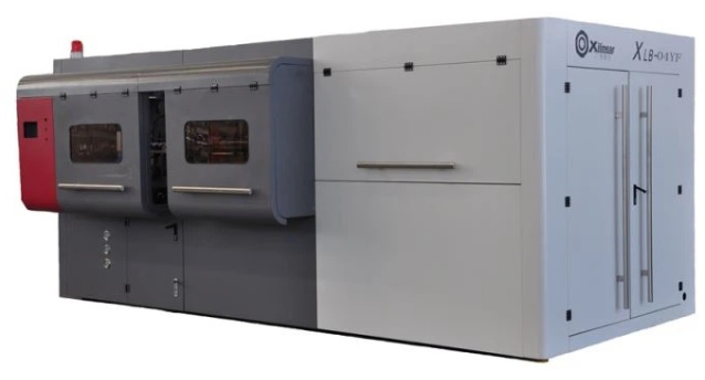 High-Output Precision-Made Automatic Bottle Blow Molding Machine for Pet Bottles 0.5L-20L
