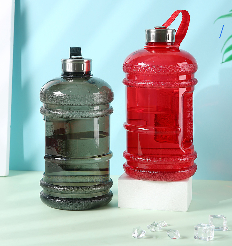 PETG Plastic Sport Portable Water Bottle in Big Capacity