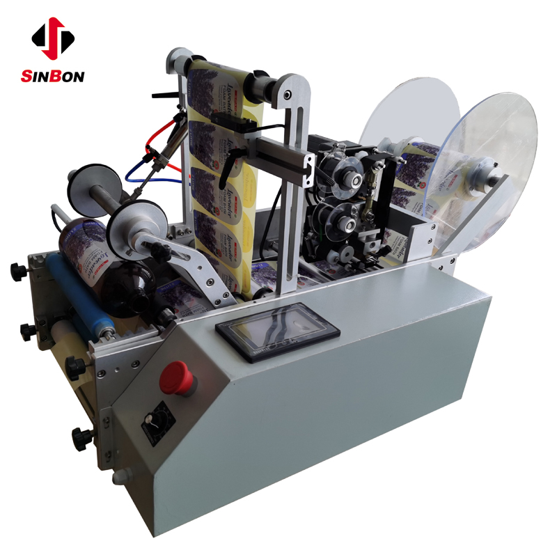 Pet Plastic Glass Oil Bottle Labeling Machine