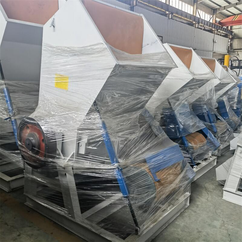 Pet Bottle/PE PP Film Bag Waste Recycled Shredder Grinding Crusher Machine
