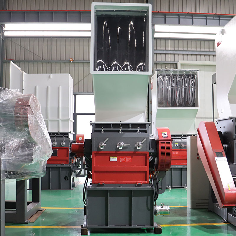 PE PP Film Bags Pet Bottle Plastic Scrap Crushing Machine Plastic Grinder