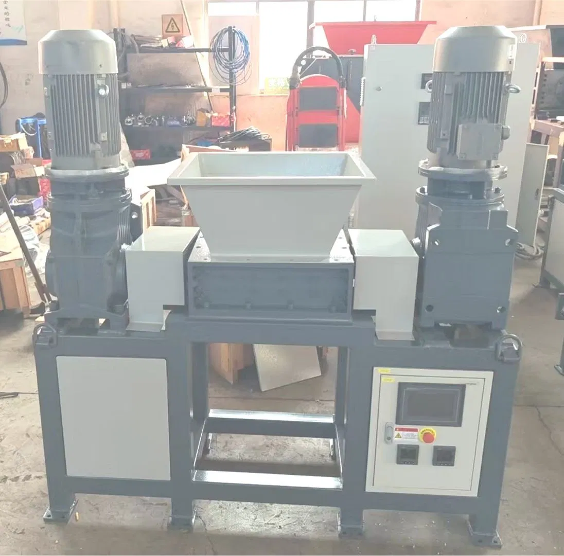 Plastic Waste Recycling Machine Dual Shaft Shredder Crushing Machine for Pet Bottles