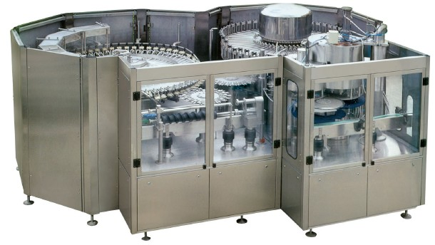 12000bph 330 -2000ml Pet Bottle Water Filling Machine Xgf40-40-15